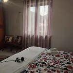 Angolo Azzurro Апартаменты *